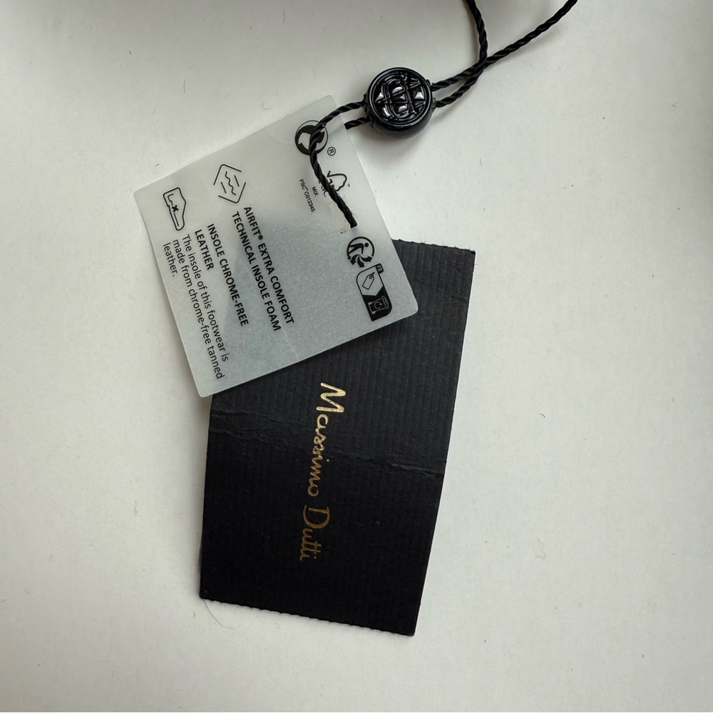 NWT Massimo Dutti Black Woven Flats - Picture 3 of 3